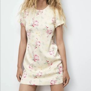 New Zara Satin Effect Side Cutout Floral Mini Dress Yellow Size X Small.